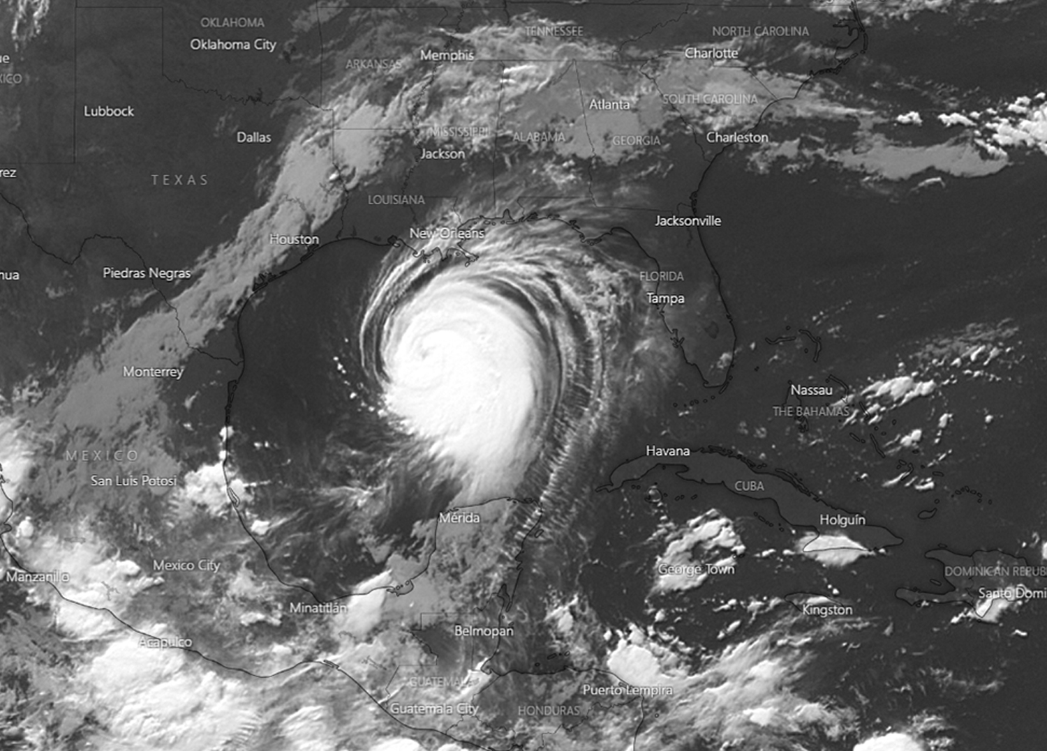הוריקן לאורה תמונת לווין