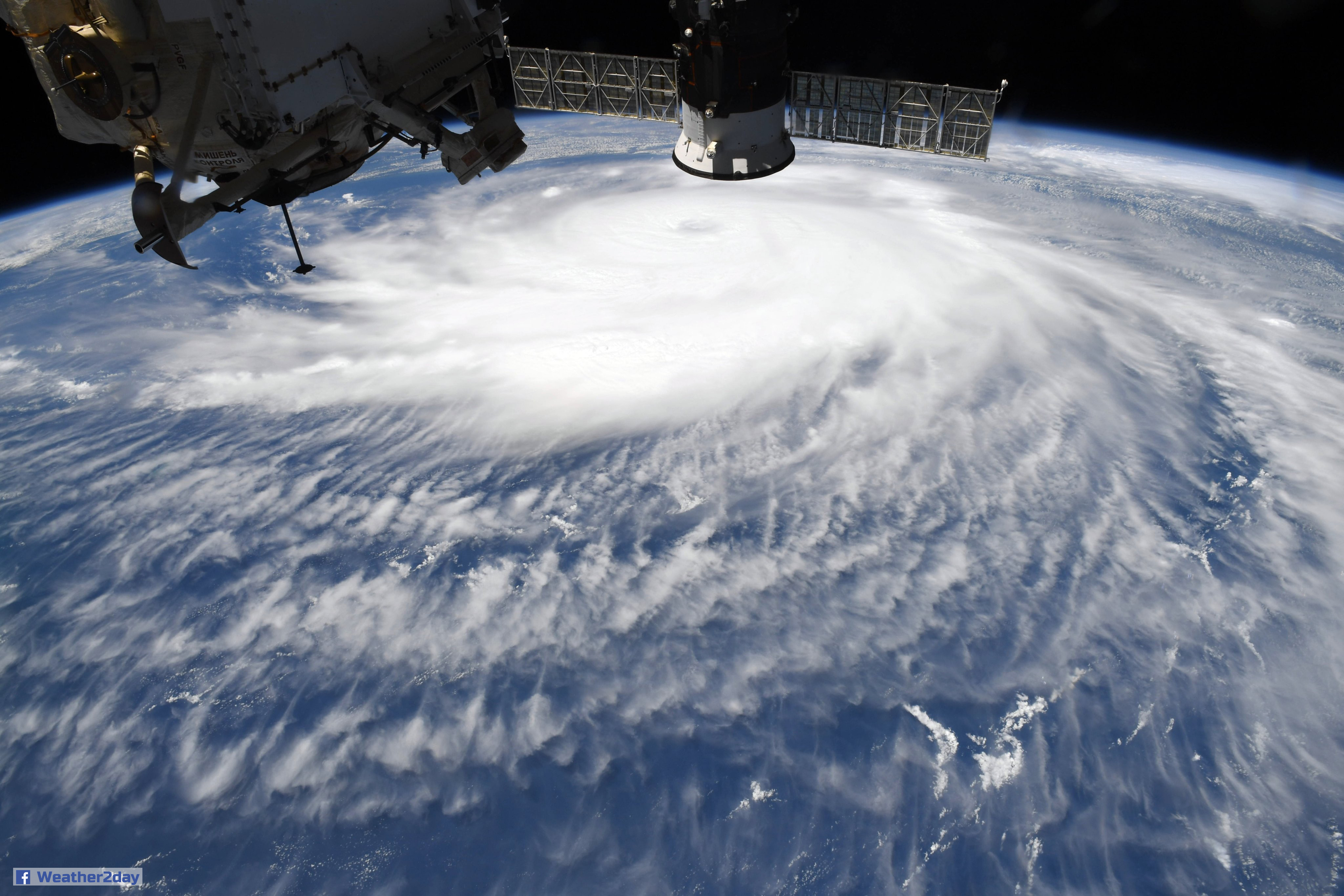 הוריקן לורה מתחנת החלל הבינלאומית