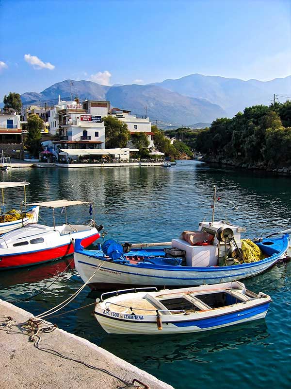 נמל הדייגים, סיסי, יוון