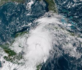 הסופה הטרופית "מייקל" (Michael) מתפתחת במערב הים הקריבי בדרך למפרץ מקסיקו