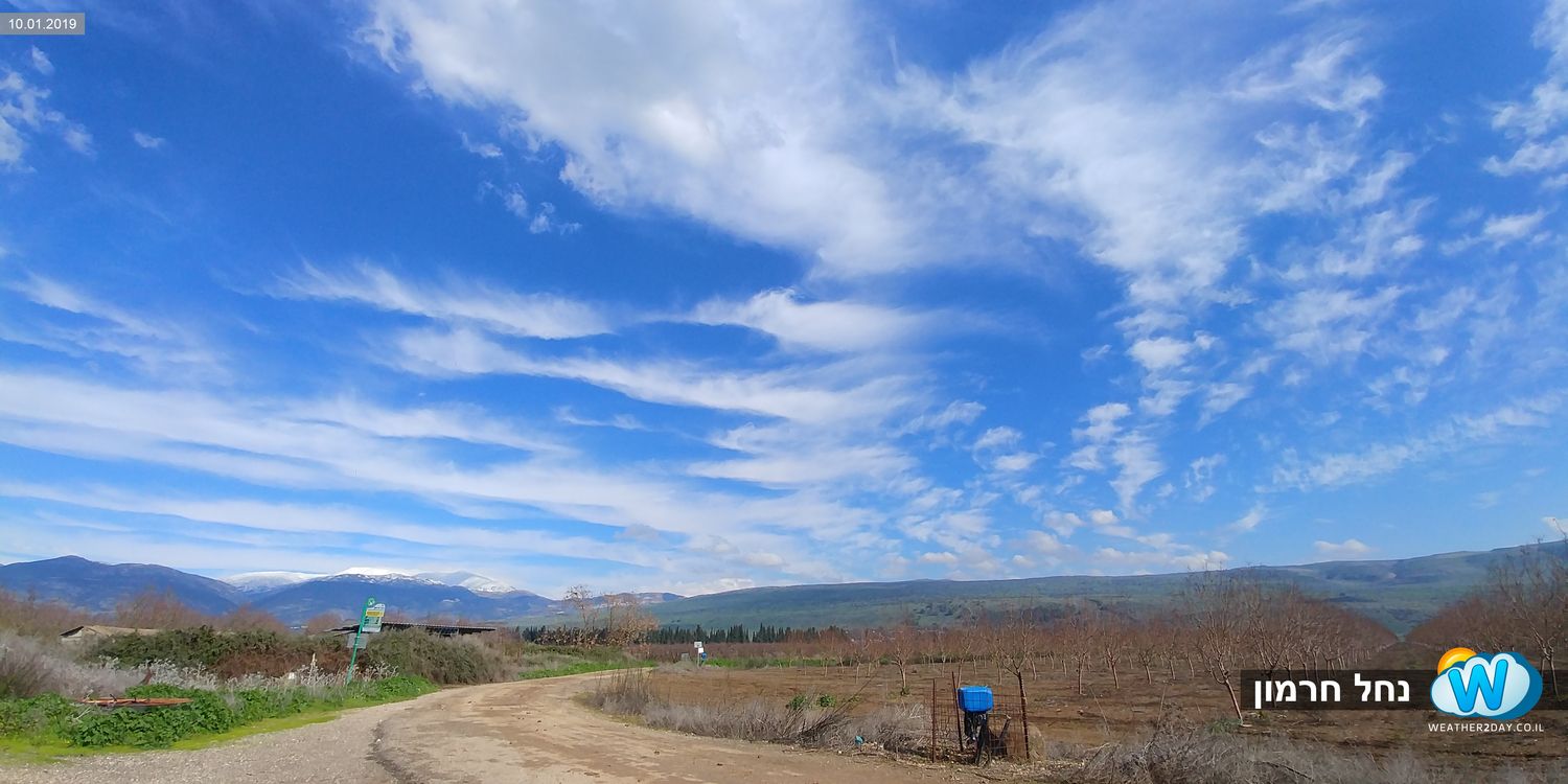 ענני גובה רב בשמי החרמון